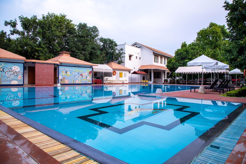 SHILPI RESORT. 32/47