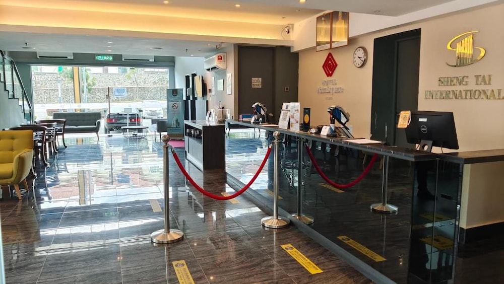 Hotel MetraSquare 6/50