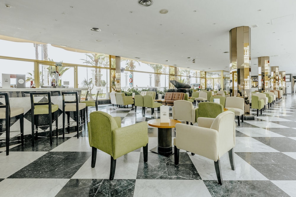 Cleopatra Palace Hotel 41/61