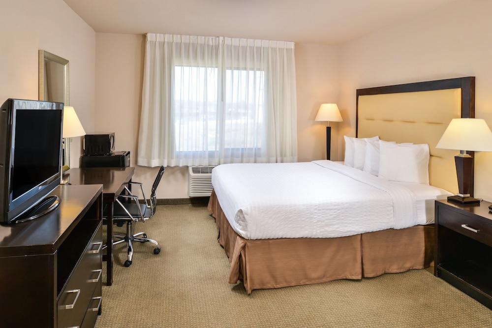 Hotel Chino Hills 19/63