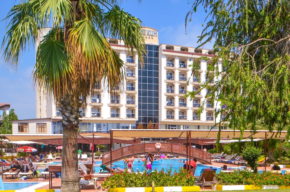 Sidekum Hotel 1/50