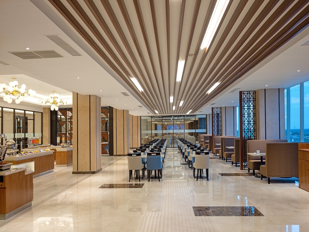 Aston Gresik Hotel & Conference Center 35/59