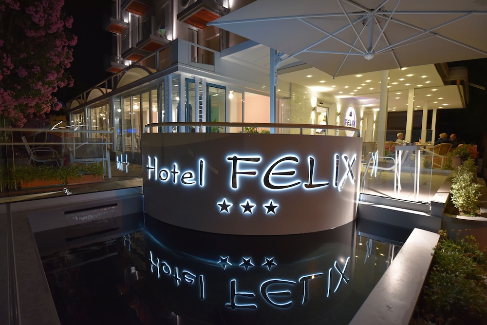 Hotel Felix 6/50