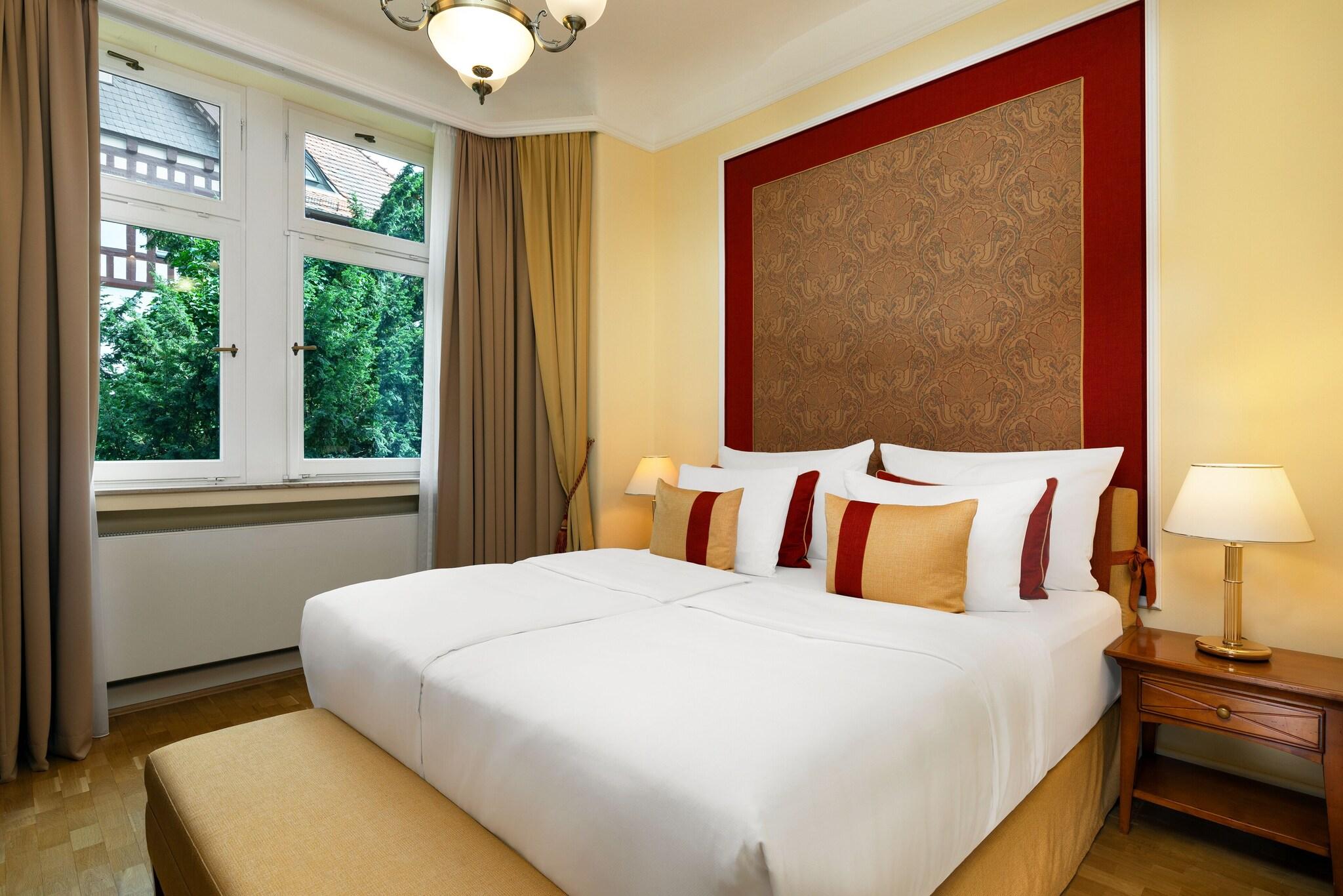 Classic, Suite, King Bed