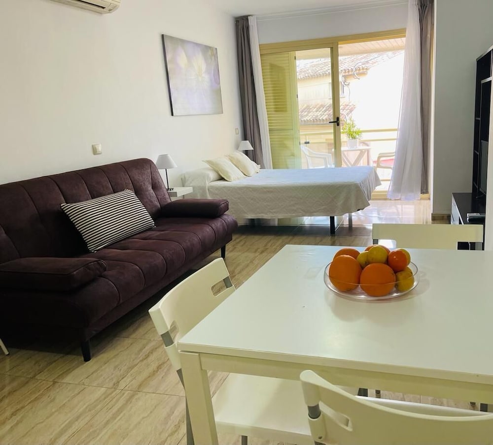 PUERTA DEL SOL TRM only adults 26/45