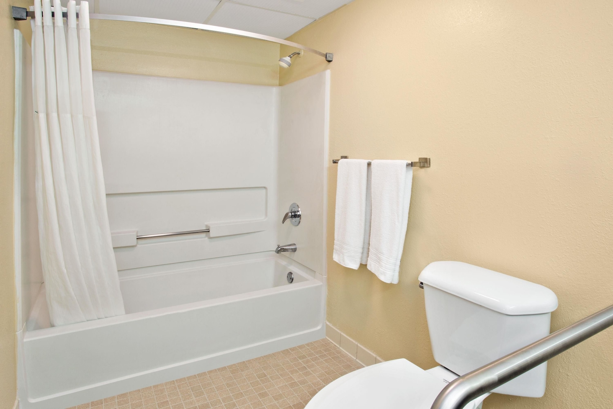 غرفة بسريرين مزدوجين لذوي الإعاقة، Days Inn By Wyndham Ladson Summerville Charleston 8/8
