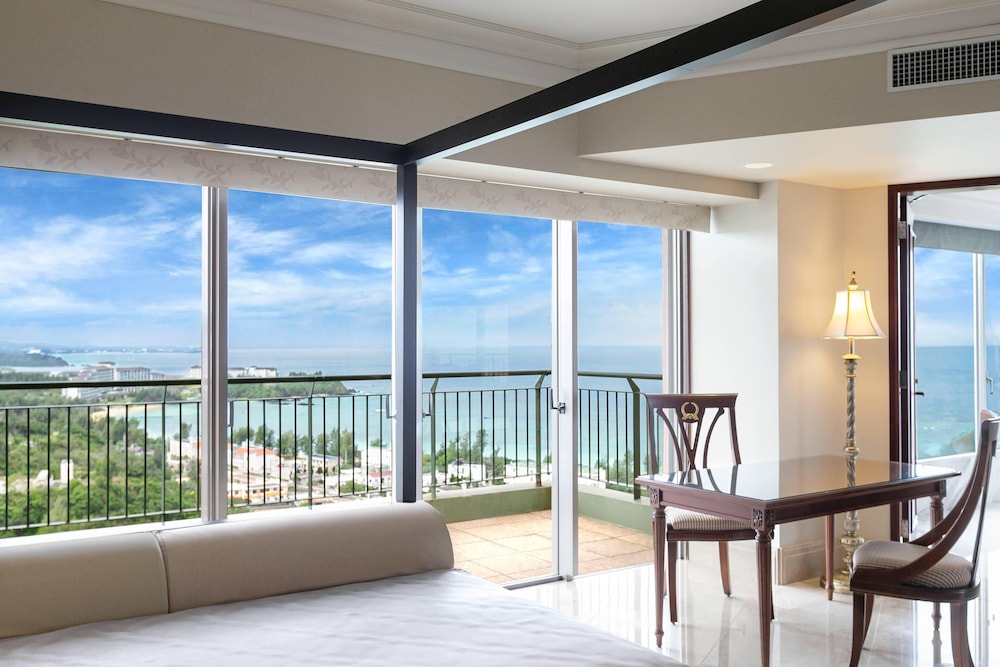 Oriental Hotel Okinawa Resort and Spa 48/63