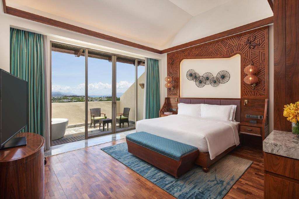 DUPLEX, FAIRMONT, FAMILY SUITE, TWIN BEDS, KING BED, OCEAN VIEW