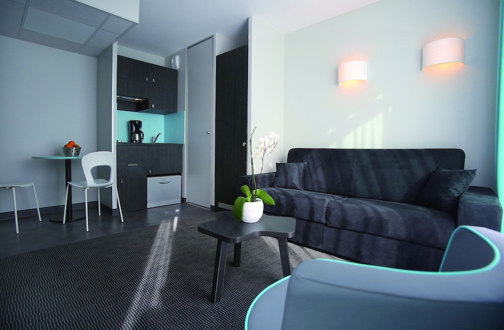 Appart City Confort Montpellier Ovalie 2 43/70