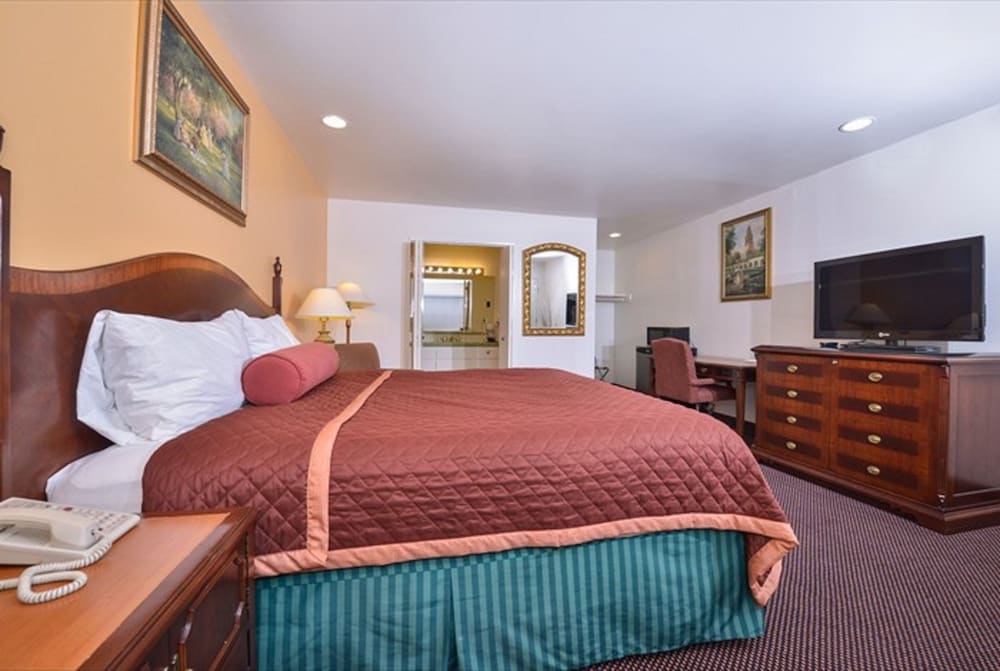 Americas Best Value Inn Suites Joshua Tree National Park 13/40