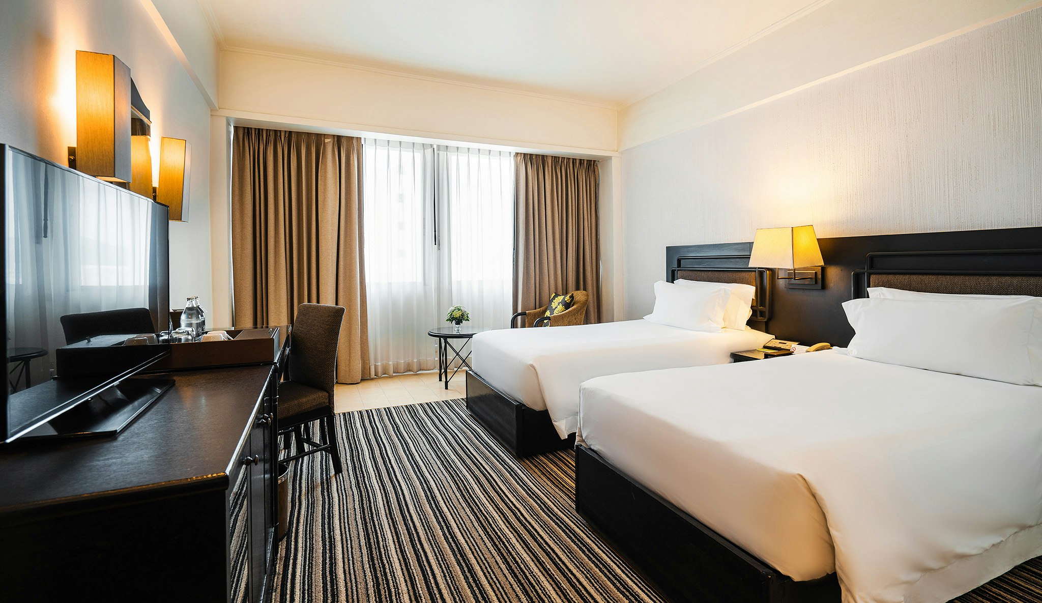 PREMIUM, DELUXE, TWIN BEDS