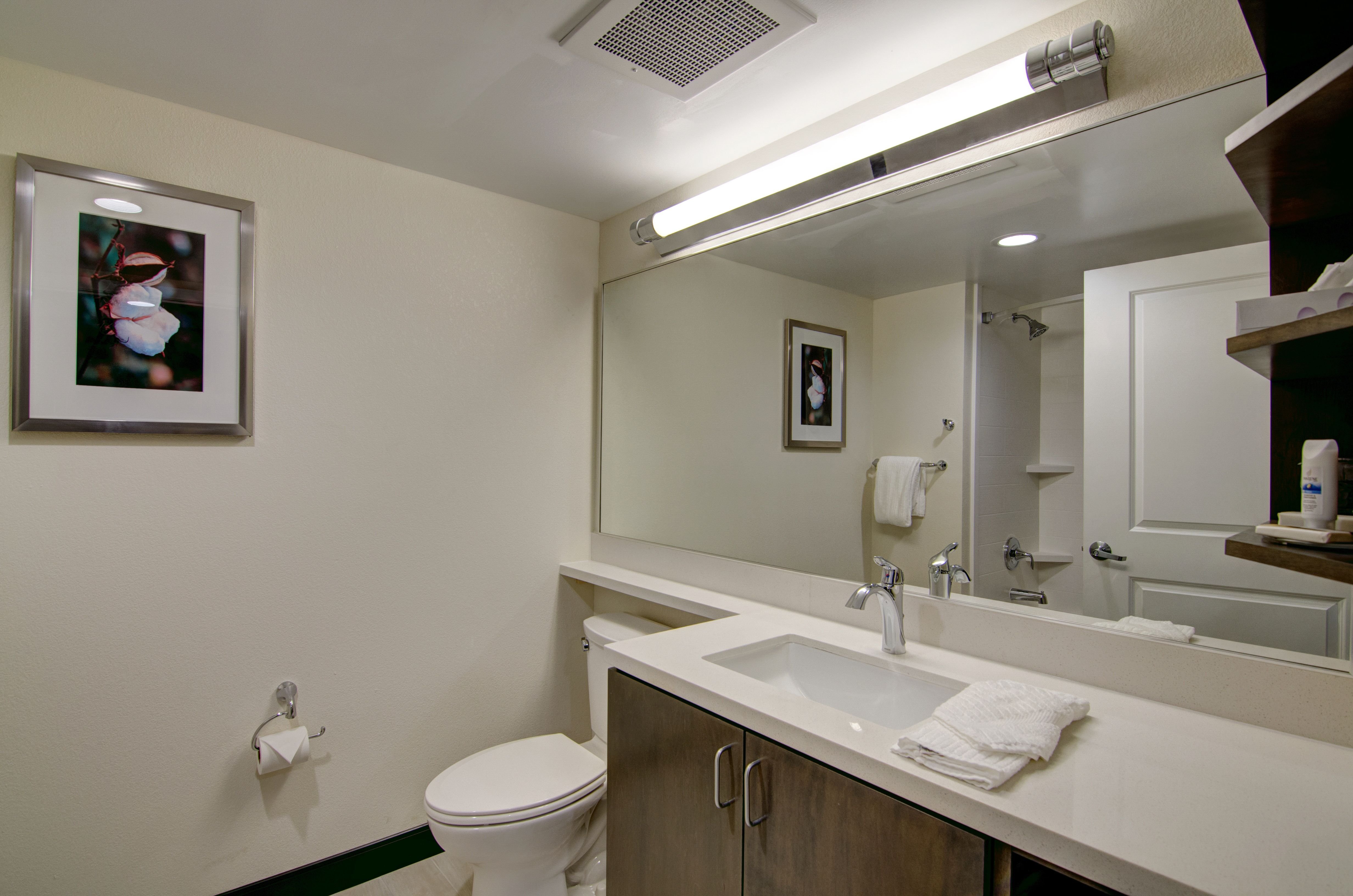 CANDLEWOOD SUITES RICHMOND - WEST BROAD 26/26