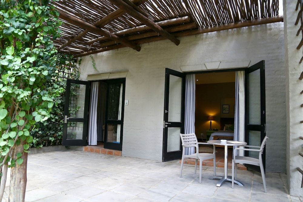 Sandton Lodge Rivonia 9/59