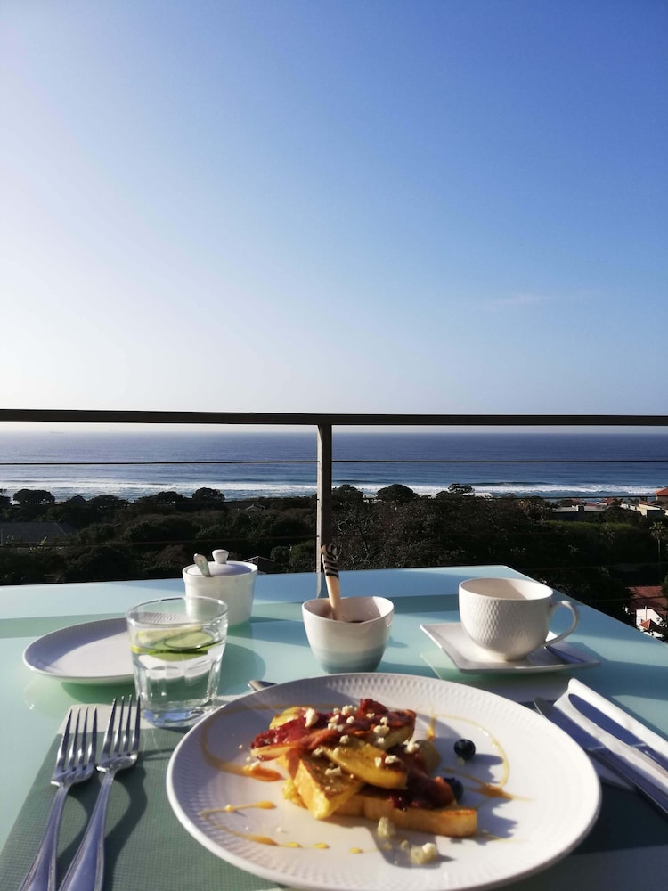 Ocean Vista Boutique Guest House 27/41