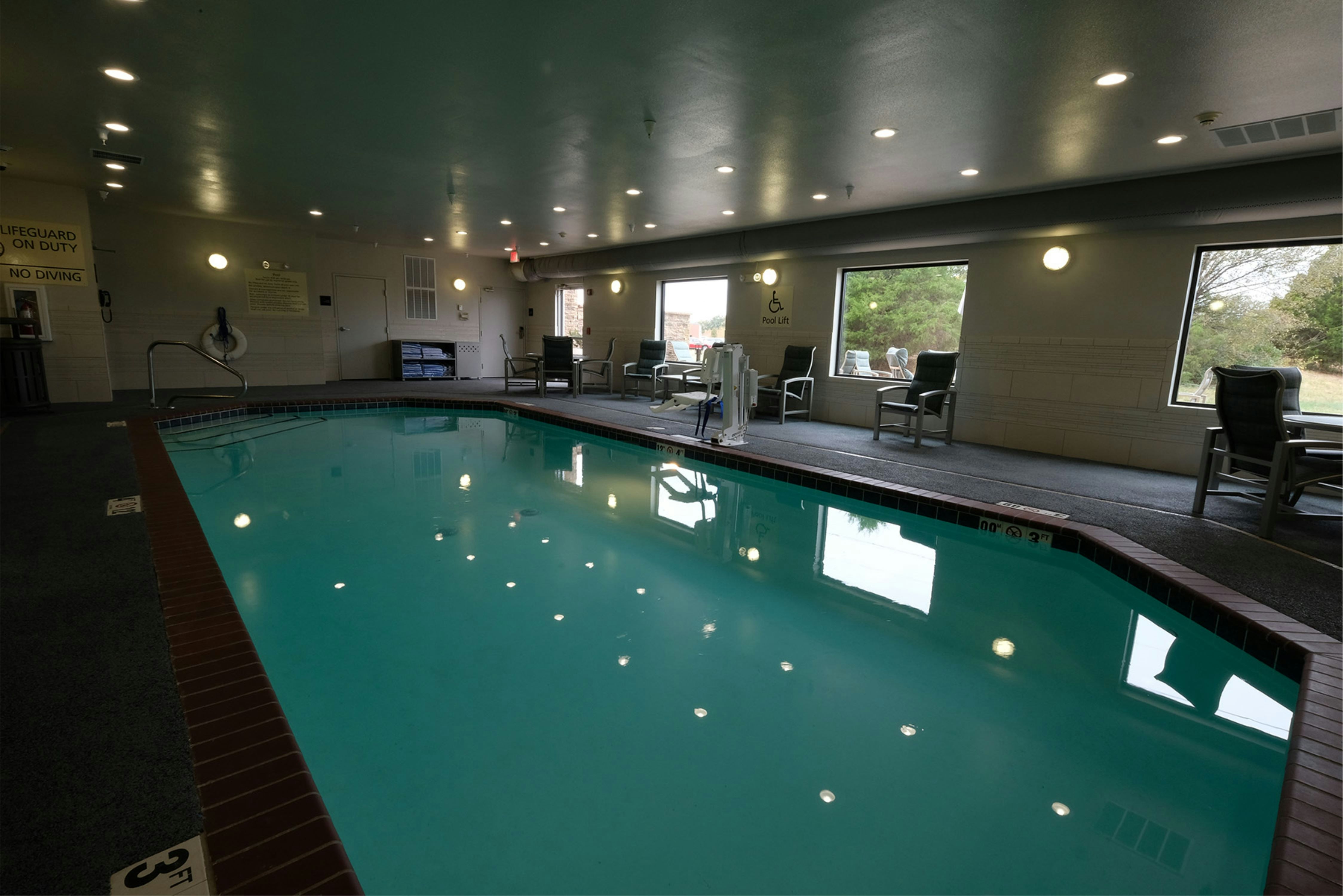 Hampton Inn Searcy 8/17