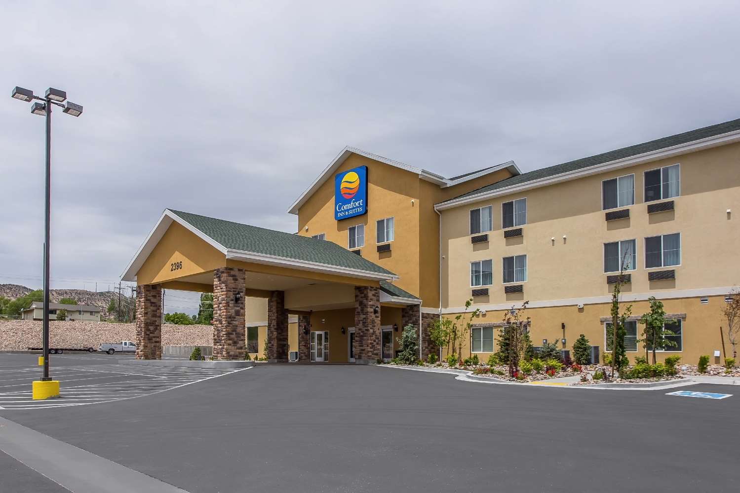 Comfort Inn and Suites Vernal National Monument Area 4/42
