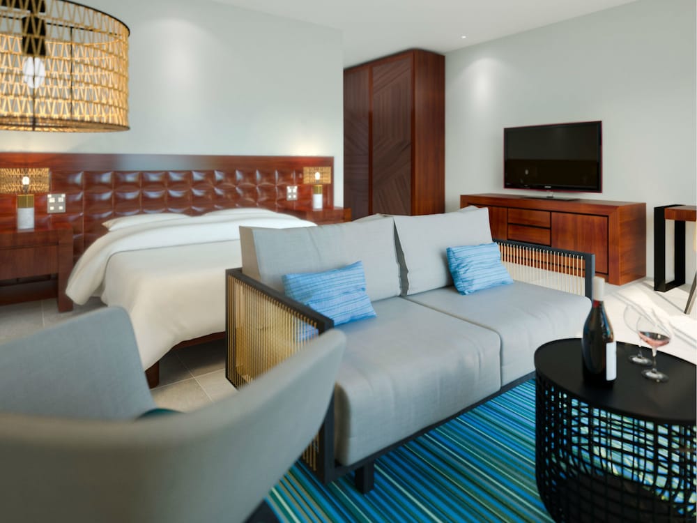 Sheraton Resort & Spa Tokoriki Island Fiji 19/80