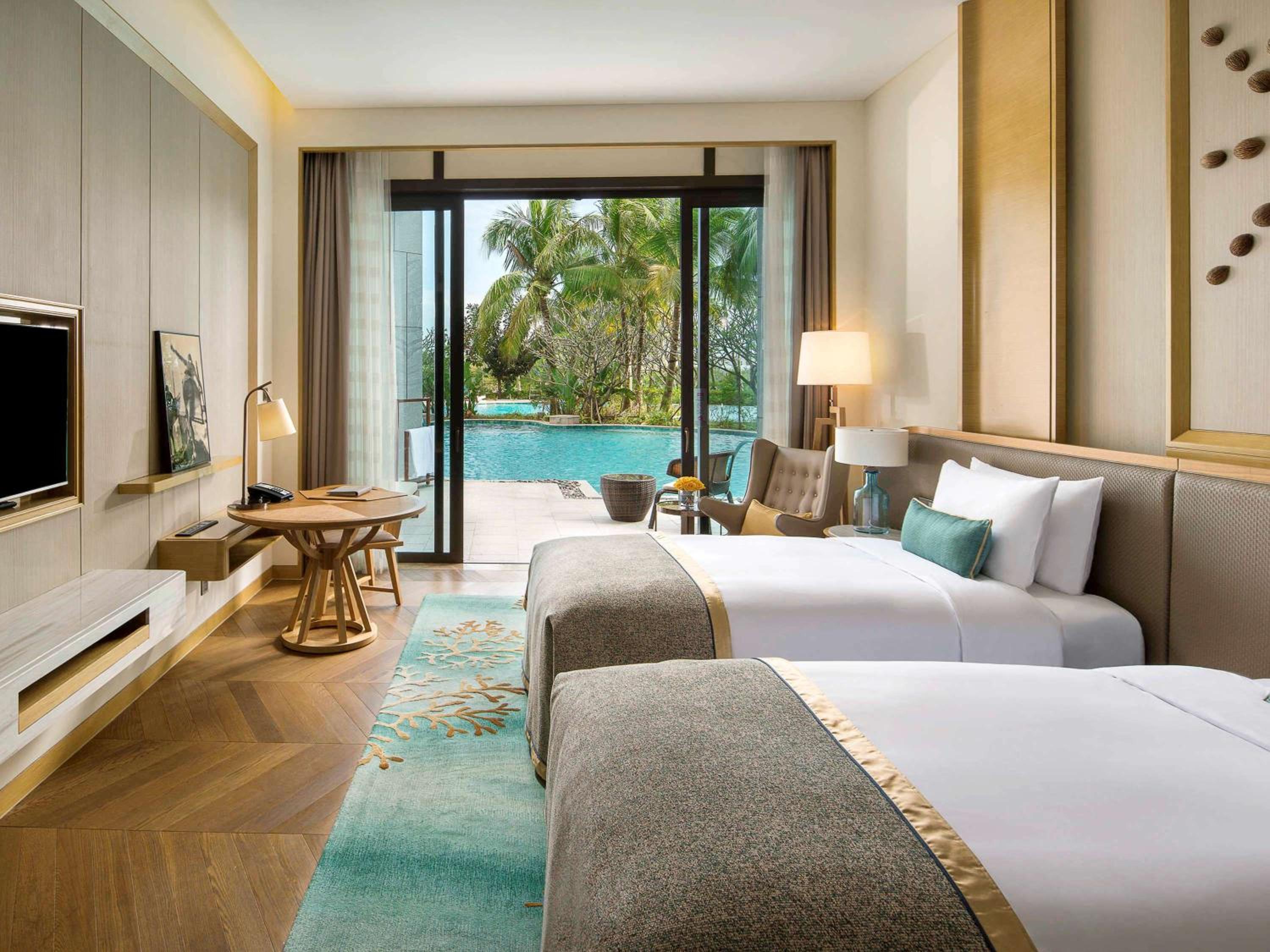 Lagoon, Pool, Single Bed