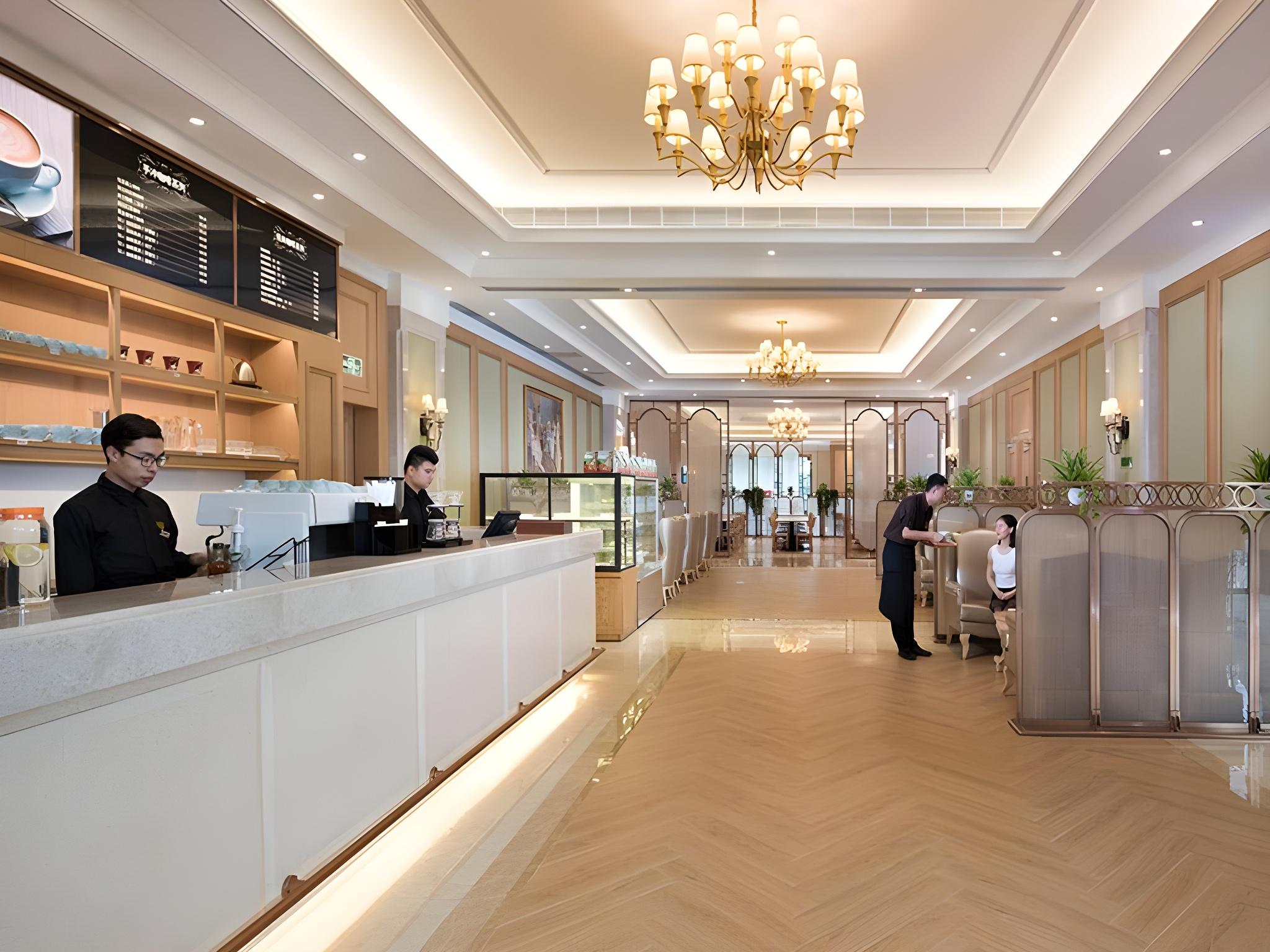 Vienna International Hotel (Suzhou Railway Station North Square) 12/49
