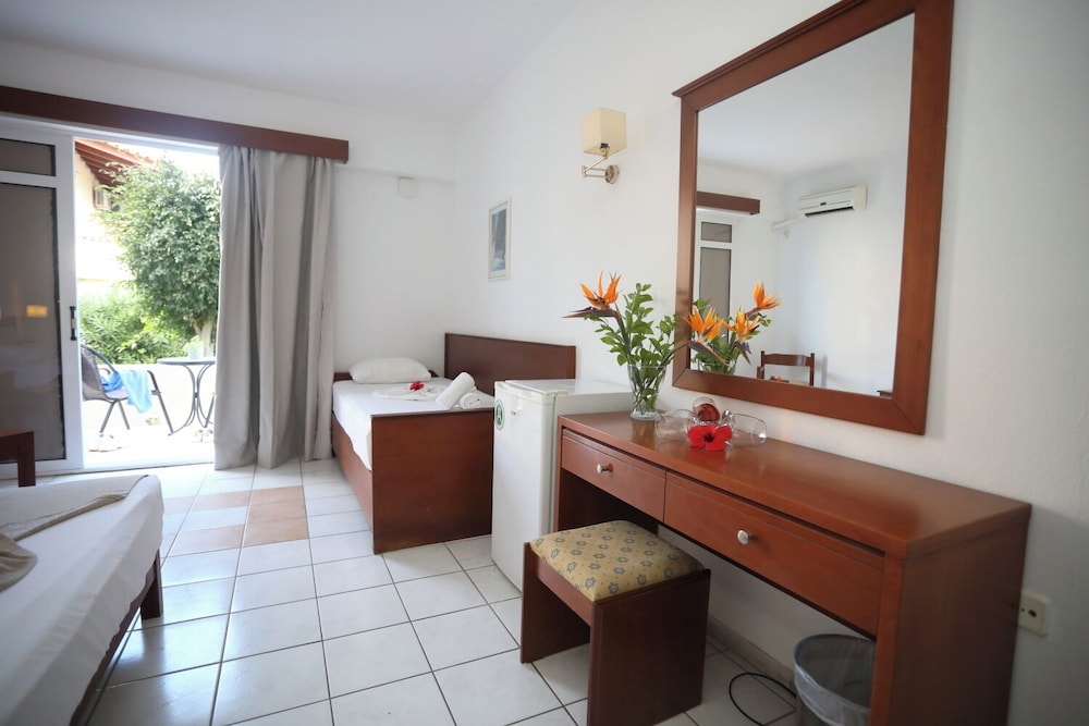 Maravel Star Art Hotel 44/67