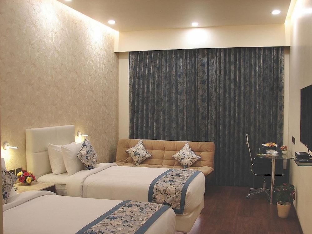 Hotel Grand Maple 16/42