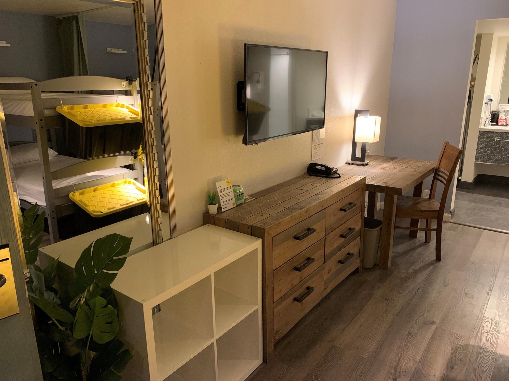 Bposhtels Las Vegas 23/42