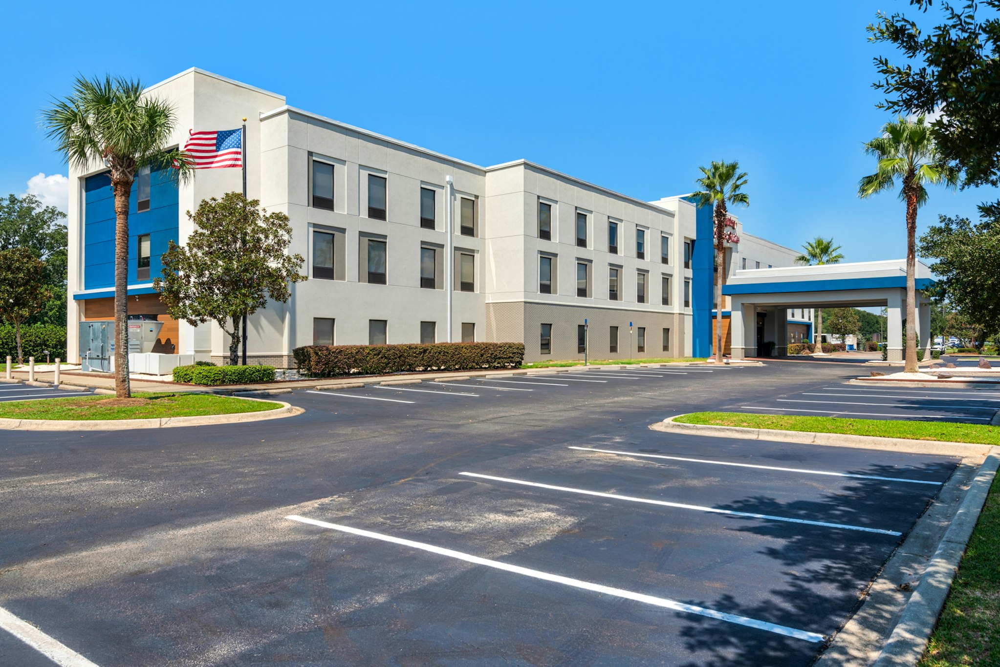 Hampton Inn Suites Pensacola I 10 North At University Town Plaza 50/57