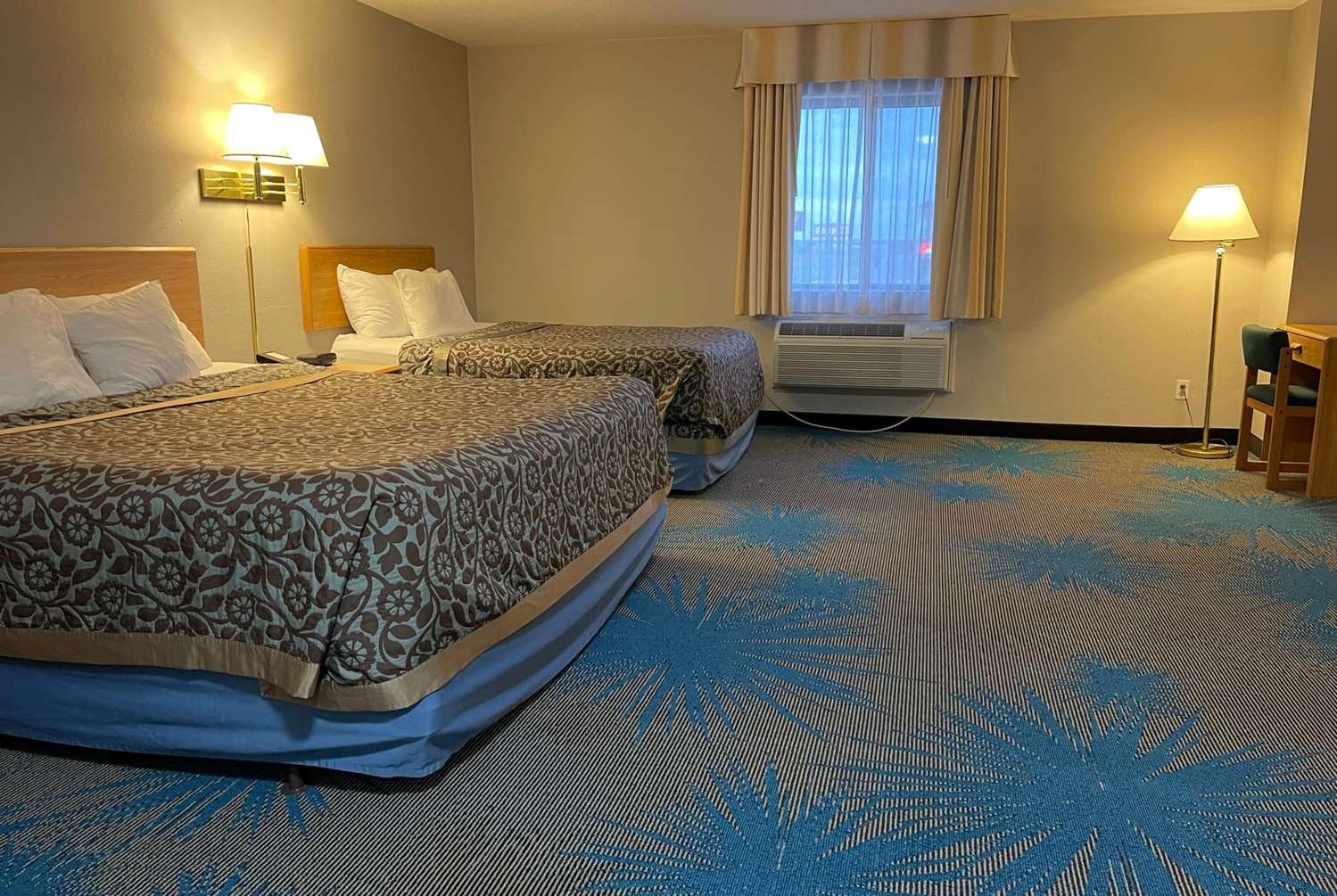 Days Inn by Wyndham Colby 11/32