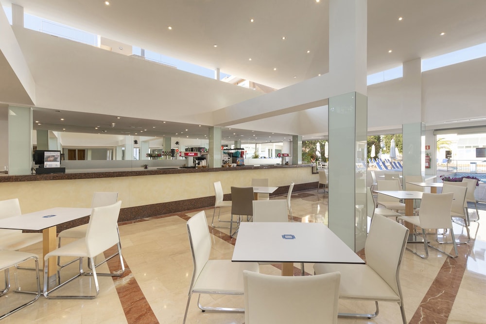 Mar Hotels Paguera and Spa 63/70