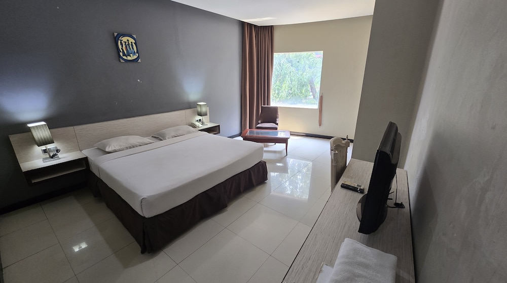 N3 Hotel Zainul Arifin 21/37