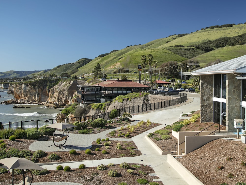 Pacific Point Resort