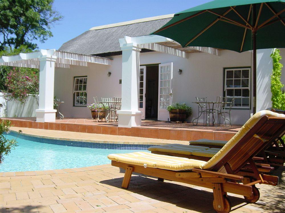 Morningside Cottage 26/28