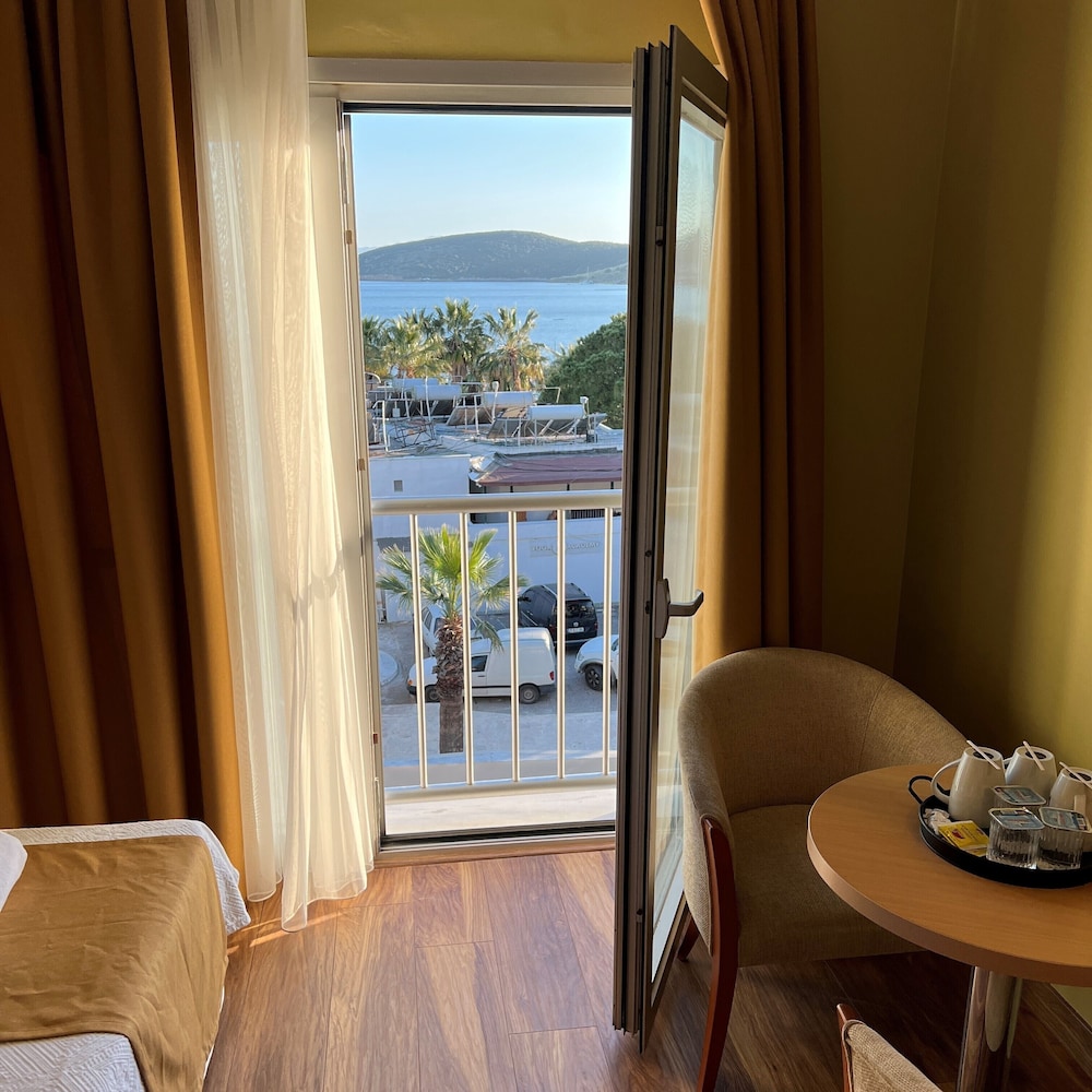 EXEN HOTEL 26/50