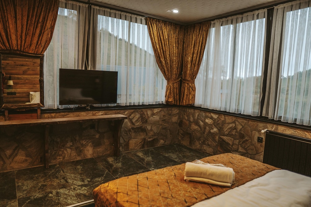 Mcora Tatil Koyu 34/50