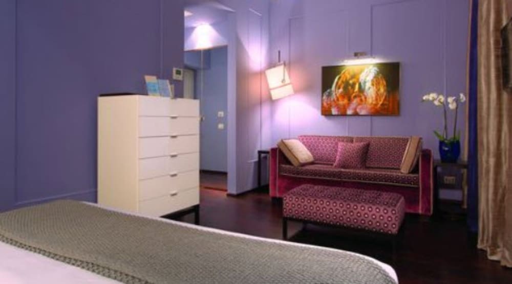 Stendhal Luxury Suites 29/39