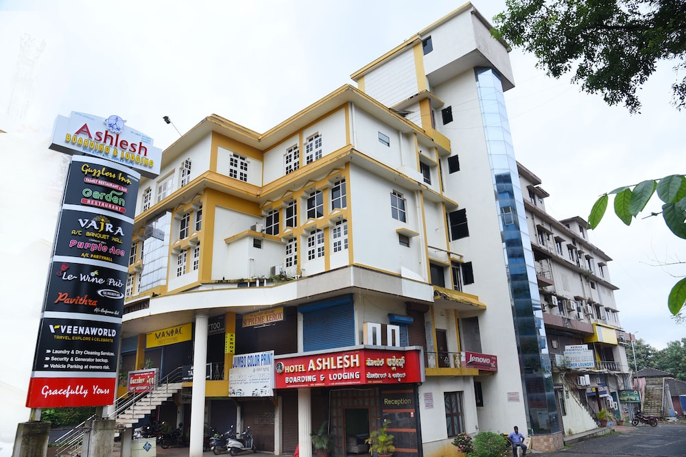 Hotel Ashlesh 2/39