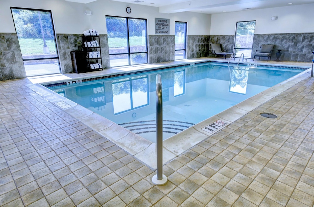 swimming pool spa