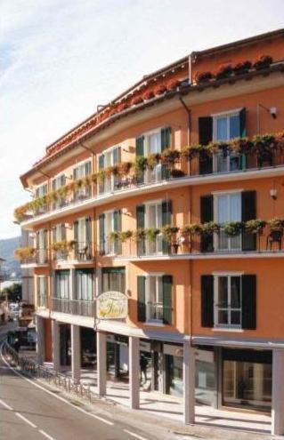 Hotel Residence Dei Fiori 1/50