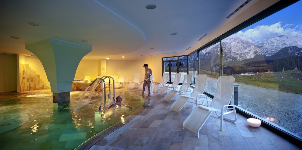 Th Madonna Di Campiglio Golf Hotel 62/74