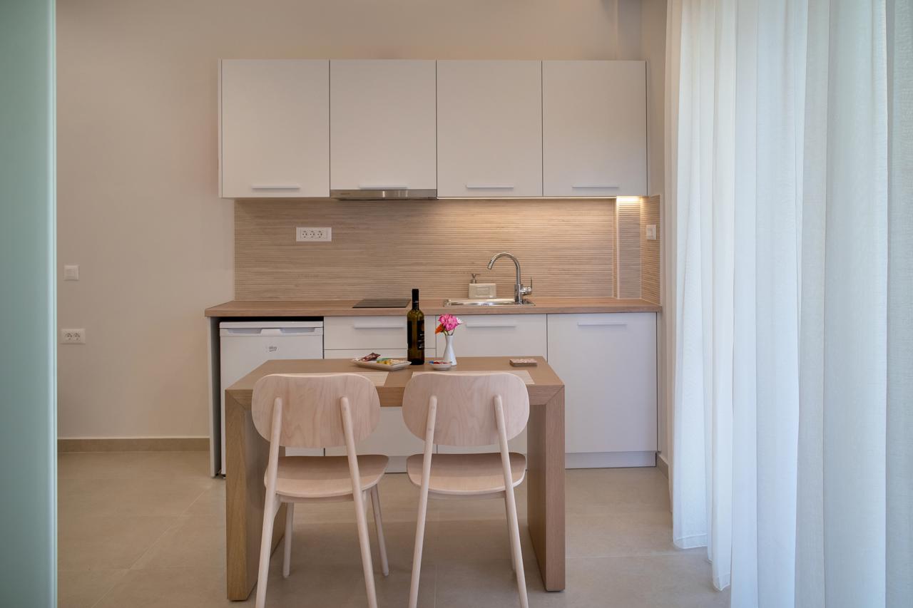 Papadakis Apartments 7/28