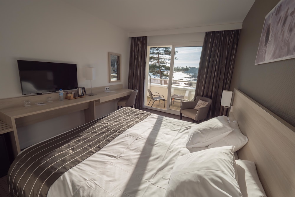 Best Western Plus Le Roof 28/67