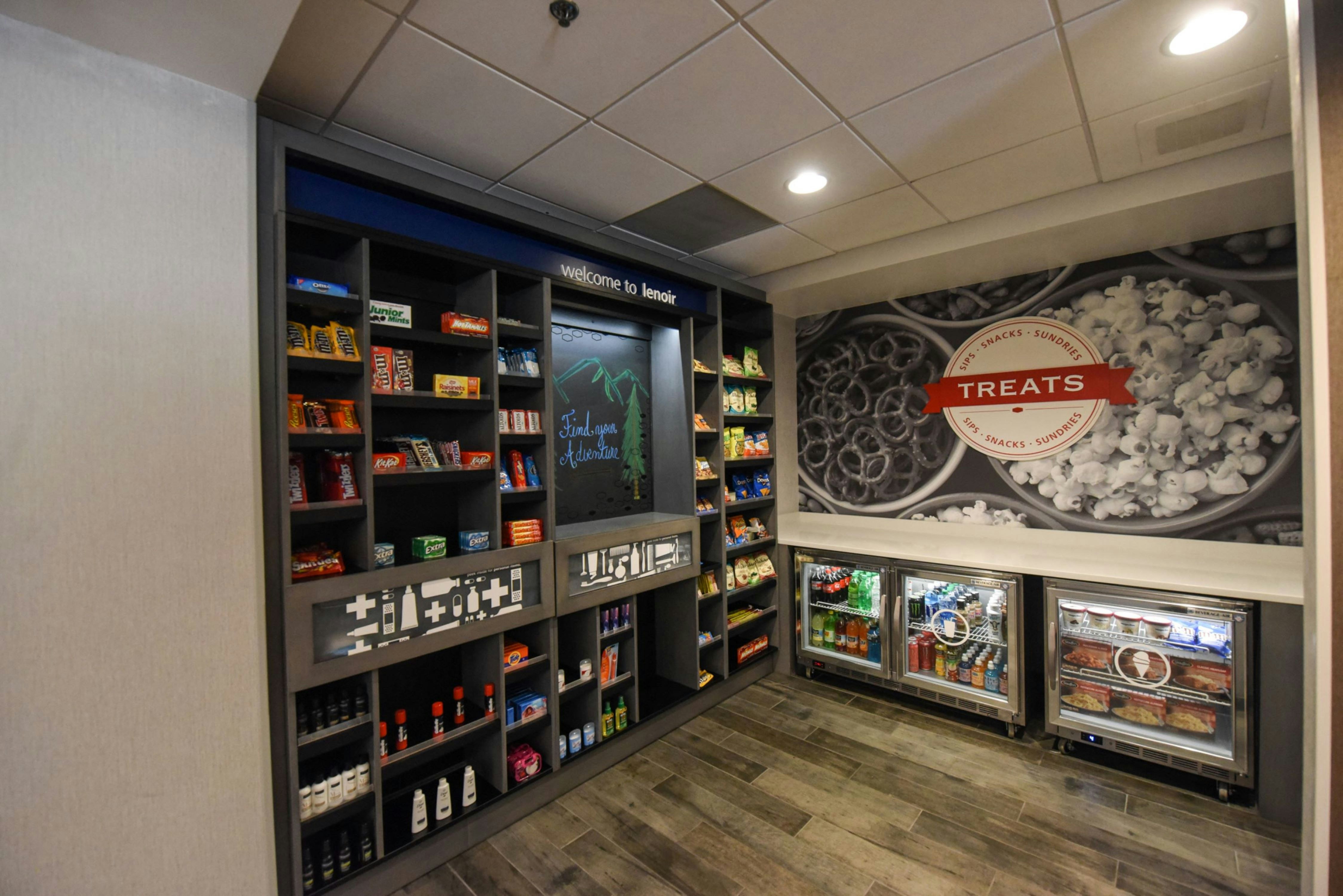 Hampton Inn Suites Lenoir Nc 74/76