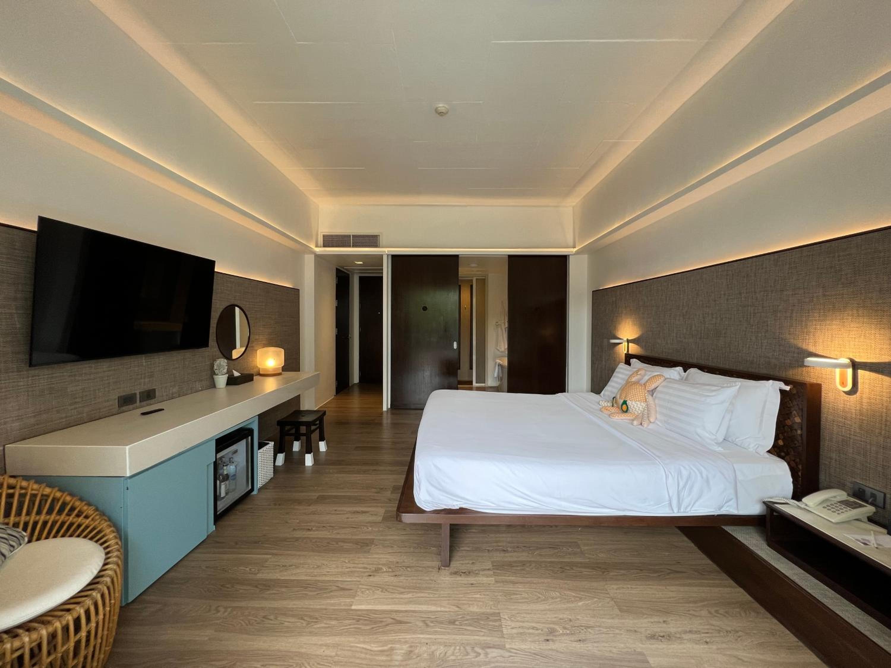 Deluxe, Double Bed