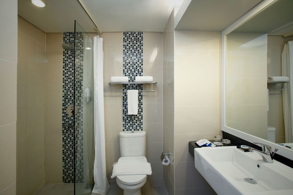 Batiqa Hotel Apartments Karawang 16/73