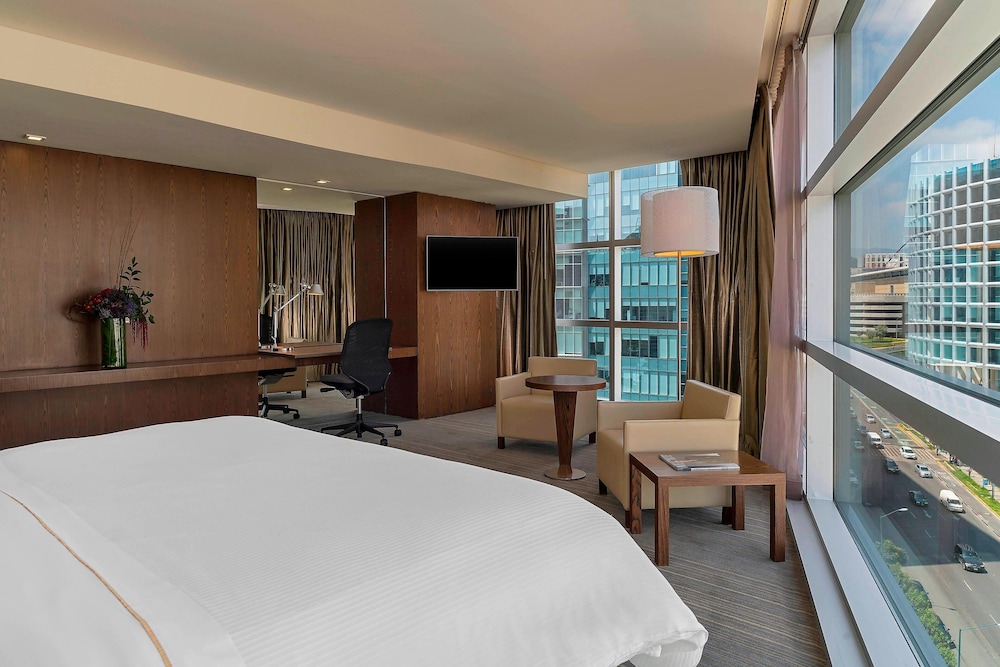 The Westin Santa Fe Mexico City 18/62