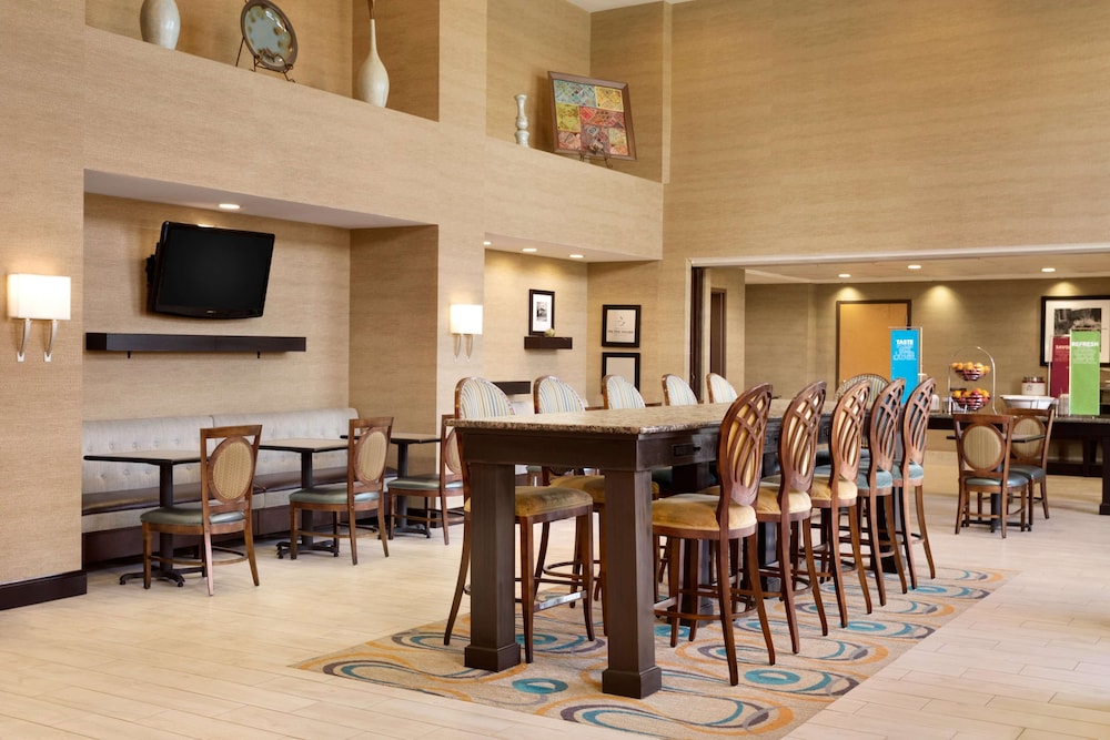 Hampton Inn & Suites Birmingham East Irondale 29/37