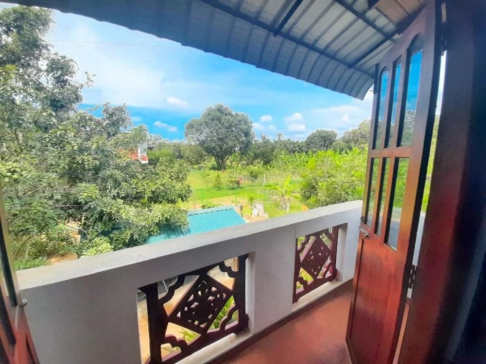 Sinhagiri Villa 4/37