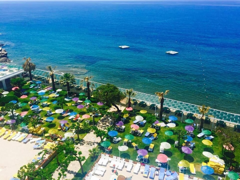 Grand Efe Hotel 32/35