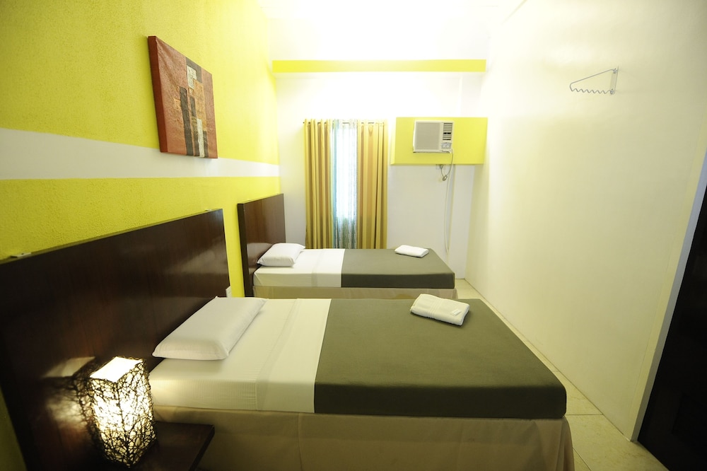 First Pacific Inn 22/59