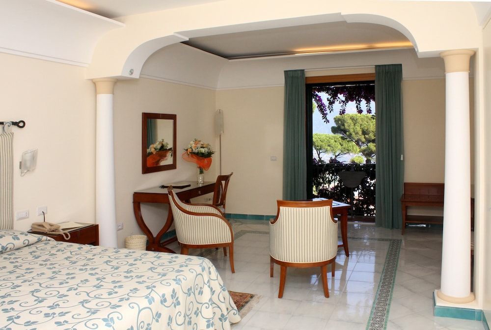 Hotel Rufolo 29/71